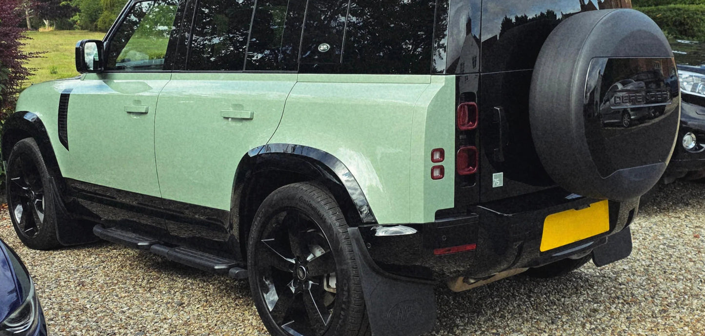 Gloss Black - Defender 110 - Side Trim and Corners