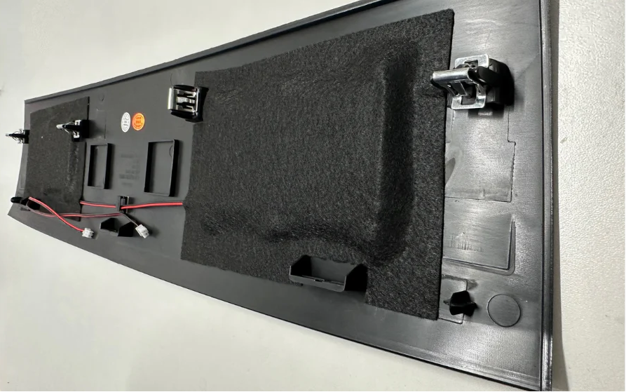 Rear Loadspace LED Panel - Fits Defender 2020+